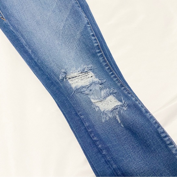 Good American Good Legs Crop Distressed Skinny Jeans - Picture 14 of 16